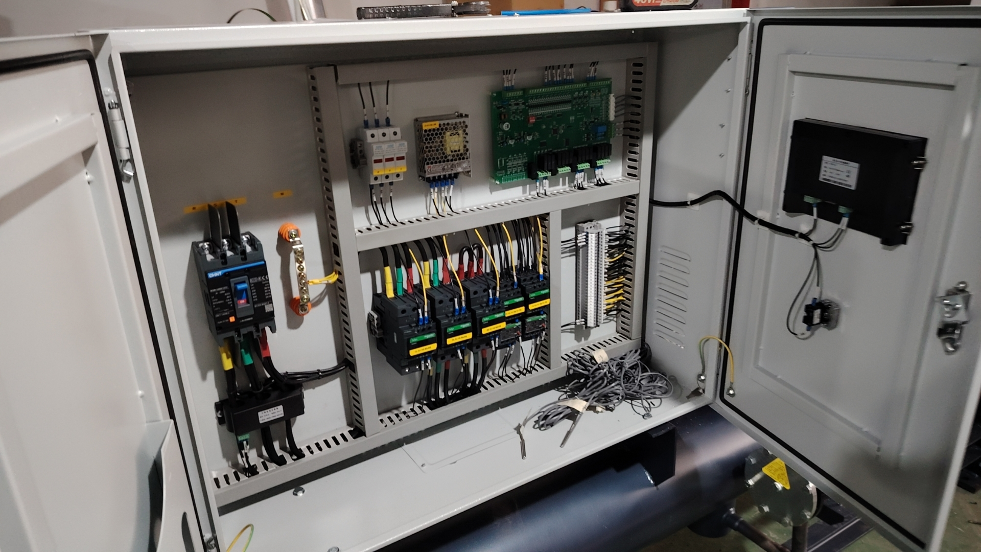 380V 60Hz 380V eta 380V 50Hz industriako 50hz faseko 380V erabil daitezke trukaketa?